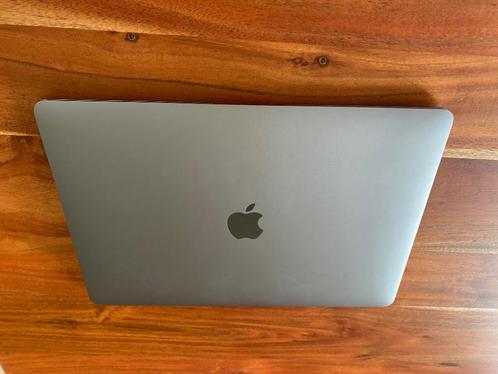 Apple Macbook Air (2020) - 13.3 inch - M1 - 256 GB Zilver