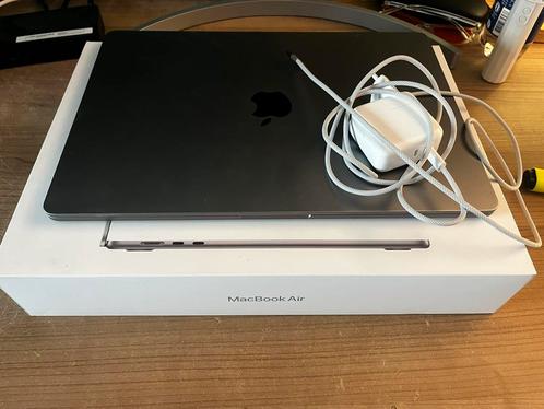 Apple MacBook Air (2023) 15-Inch, M2 - 256gb - 100 batterij