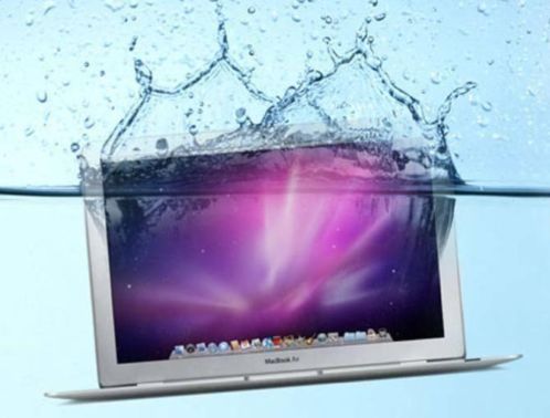 apple macbook air pro vochtschade waterschade 