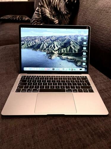 Apple MacBook Air Retina 13 inch Spacegrey feb 2019