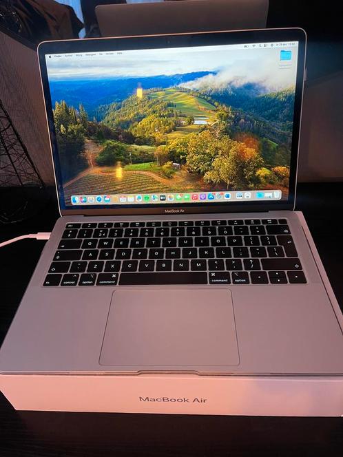 Apple macbook air retina 2019 16 inch als nieuw