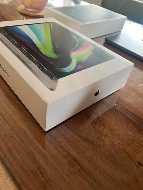 Apple Macbook M1 nieuw in doos
