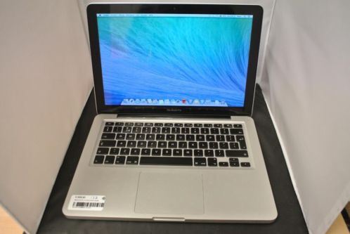 Apple MacBook Pro 13-Inch 2013  i5 2.5GHz  4GB  500GB