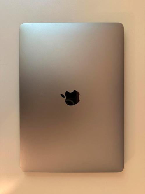Apple MacBook Pro - 13 inch - 2020 met Touch Bar