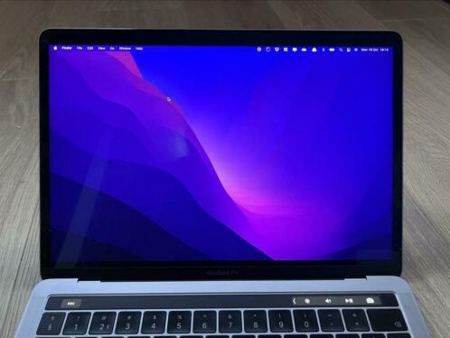 Apple macbook pro 13 touchbar  2017 - i5 - 256gb