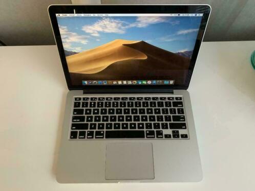 Apple MacBook Pro 13.3 Retina  8GB RAM  256GB SSD