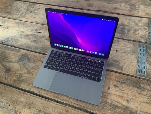 Apple Macbook Pro 13quot (2017) - Touchbar - 3,1 GHz CPU