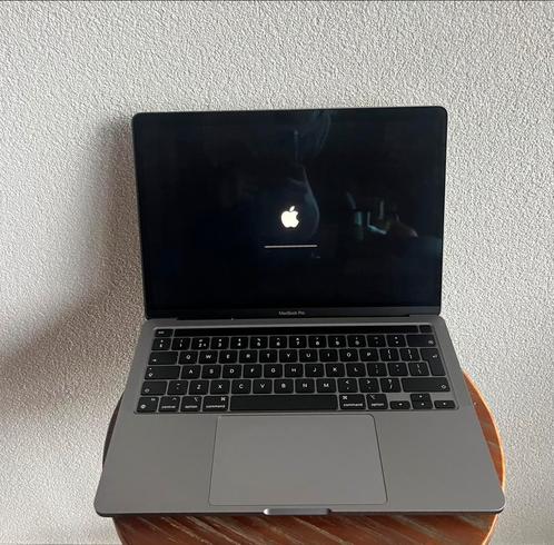 Apple MacBook Pro 13quot (2022) M2 (810) 8GB256GB Space Gray
