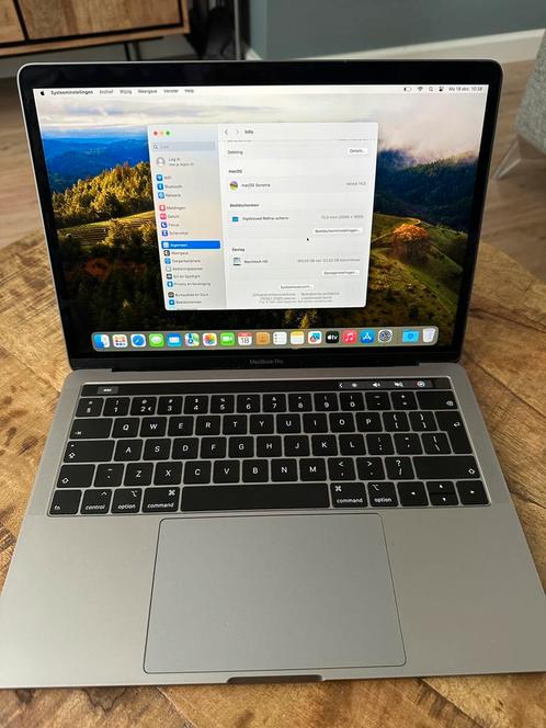 Apple Macbook Pro 13quot met touchbar (2019)