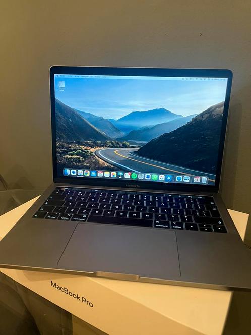 Apple MacBook Pro 13quot Touch Bar (2019) Space Gray