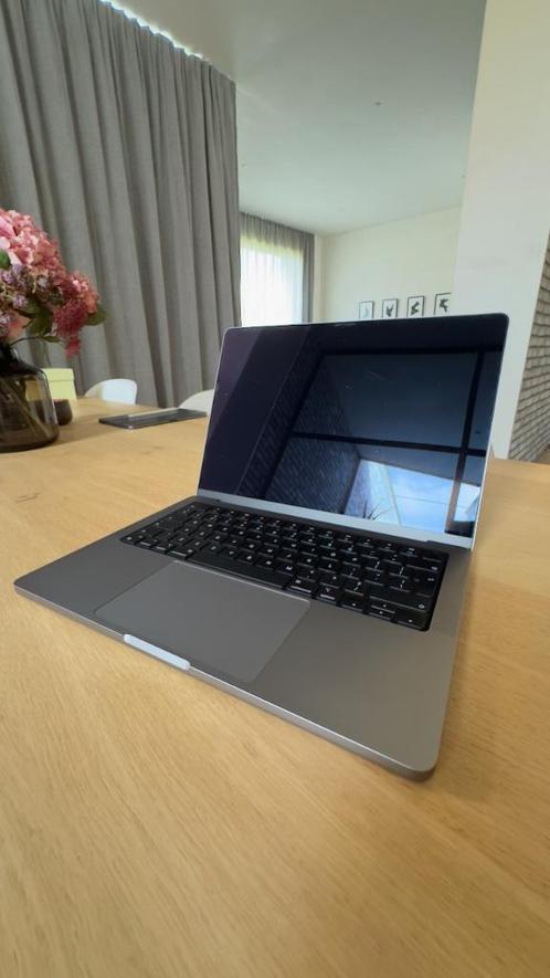 Apple MacBook Pro 14quot M2 Max