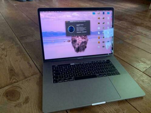 Apple MacBook pro 15 2017 tochbar