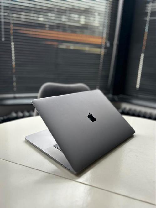 Apple MacBook Pro 15 2018