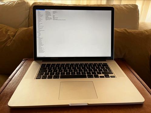 Apple MacBook Pro 15, 2,2 GHz Intelcore i7, SSD 1 TB