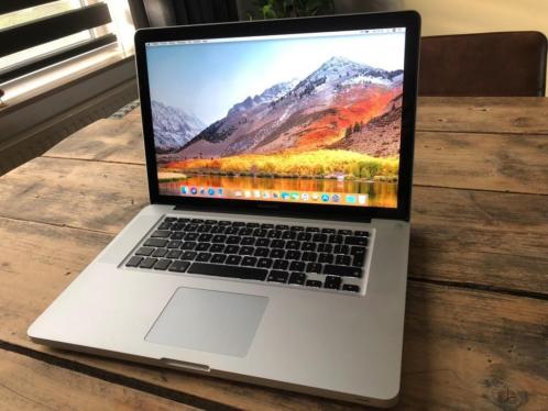 Apple MacBook Pro 15034 (early 2011)  128GB SSD