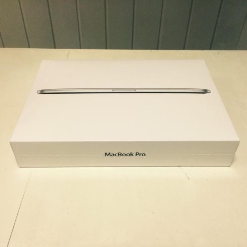 Apple Macbook Pro 15039039 inch Core i7 GESEALD