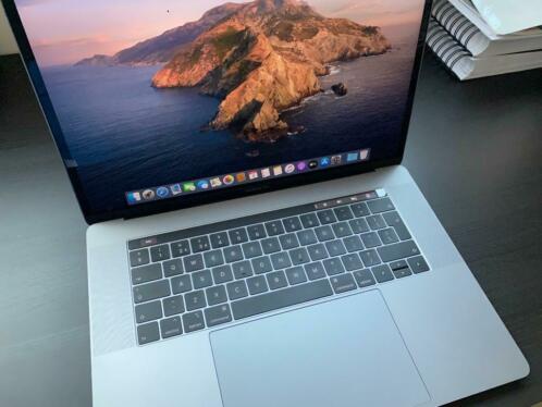 Apple MacBook Pro 15,4 Inch 4TB SSD en Apple Care