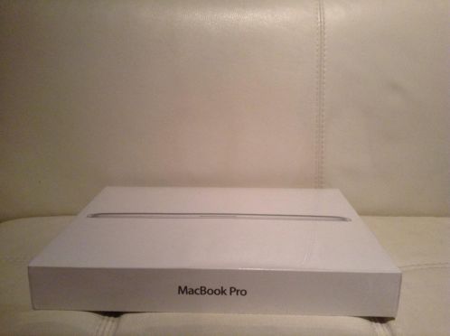 Apple MacBook Pro 15.4034 i7 2.3 Ghz , 8Gb Ram, 256 SSD Flash