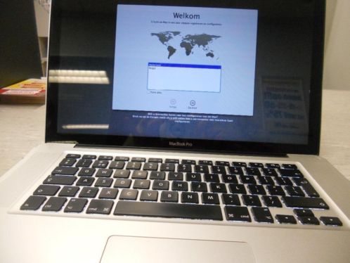 Apple MacBook PRO 15Inch quad-core i.7