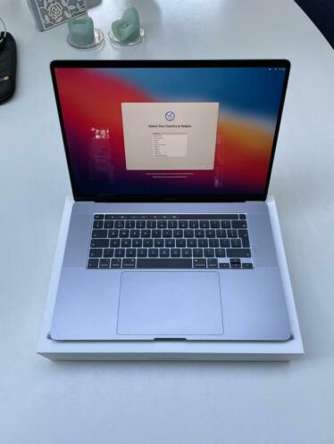 Apple Macbook Pro 16 inch (2019) - Intel core i7 - 512GB