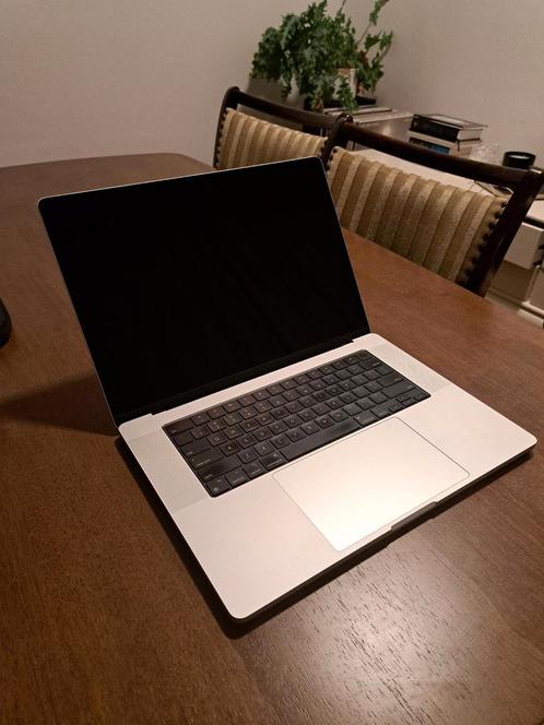 Apple Macbook Pro 16-inch, 2021. 16 GB, M1 Pro, 500 GB.