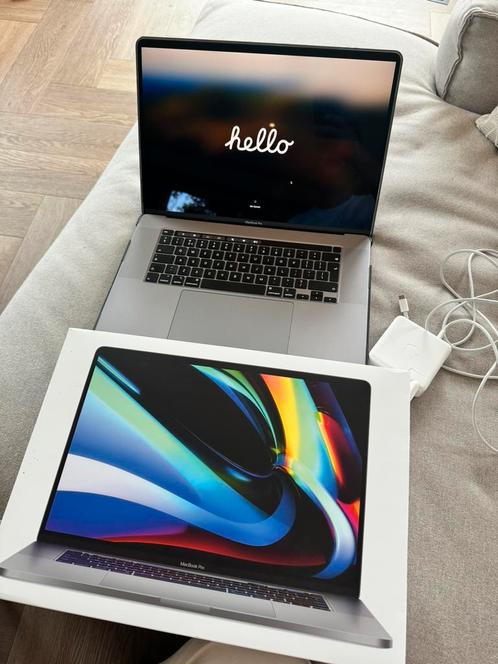 Apple Macbook Pro 16 inch 2,4GHz i9 32GB  1TB 5500M