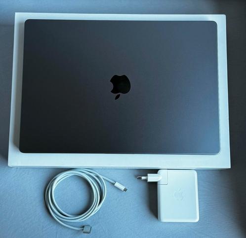 Apple MacBook Pro 16-inch M1 SSD 1TB (2022)