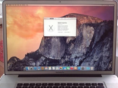 Apple Macbook Pro 17034 2010