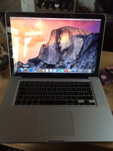 Apple MacBook pro .2012.2.3..i7