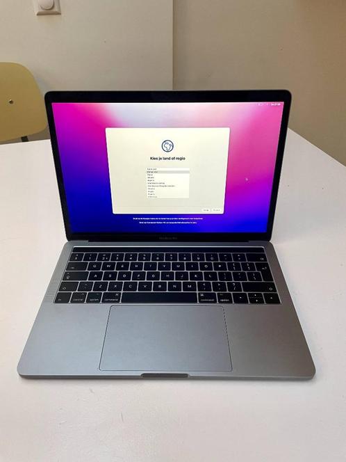 Apple MacBook Pro 2016  13.3quot  Touch Bar