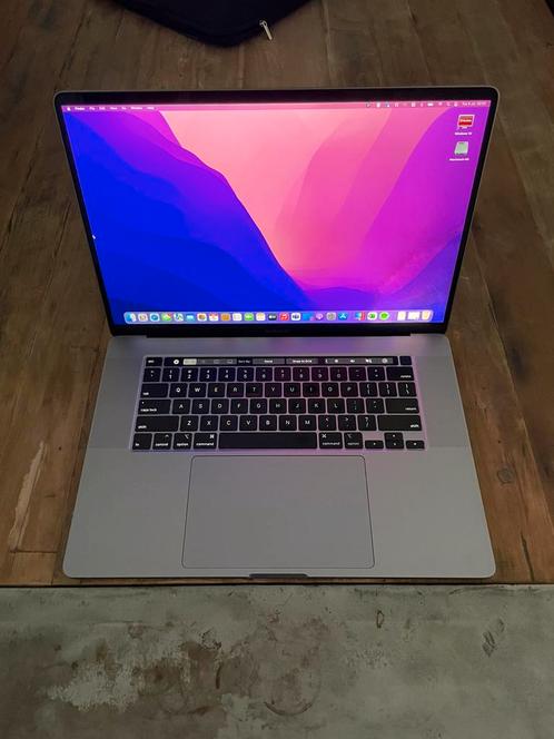 Apple MacBook Pro 2019 16quot (koffie over het toetsenbord)