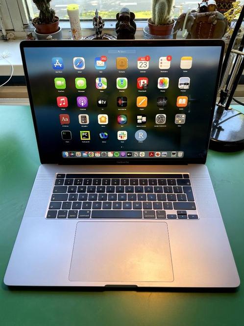 Apple MacBook Pro 2019 16quot(i7 6-core 2,6GHz, 16GB ram,512GB)