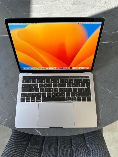 apple MacBook Pro 2019