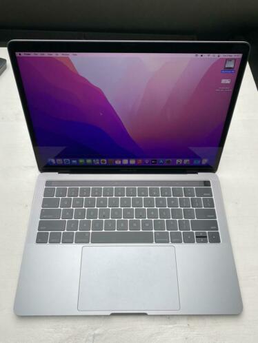 Apple MacBook Pro Nieuwe TopCase i7 16GB 1TB Touchbar