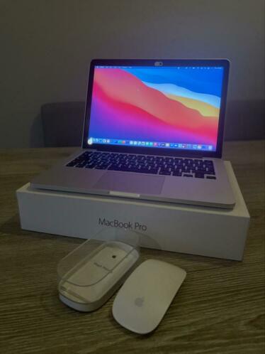 Apple MacBook Pro Retina 13, Magic Mouse, JetDrive 256GB SD
