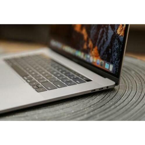 Apple MacBook Pro retina