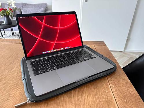 Apple MacBook Pro Touch 13 2020 150cycli