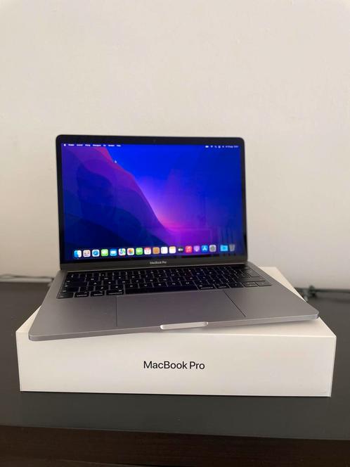 Apple MacBook Pro Touchbar (2019)