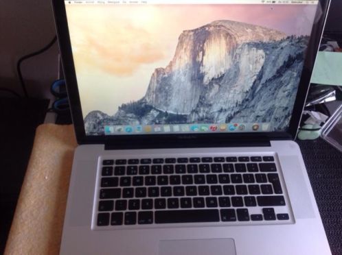 Apple MacBook pro.2,4