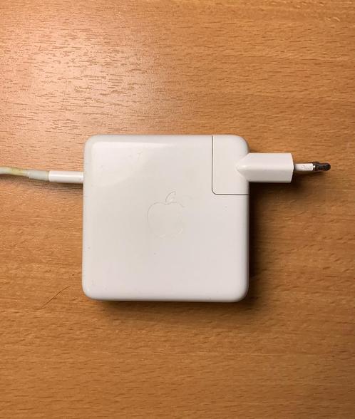 Apple MacBook USB-C charger 87W