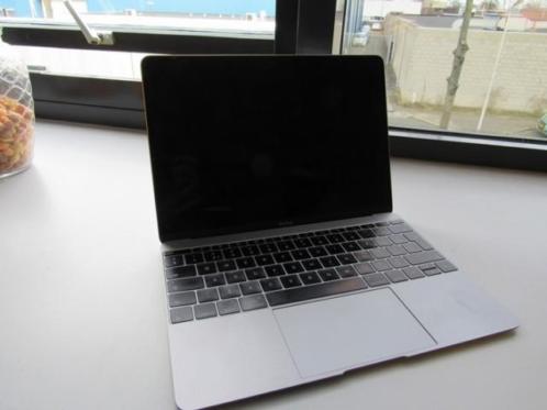 Apple macbook  veiling sluit 21 mrt (26253)