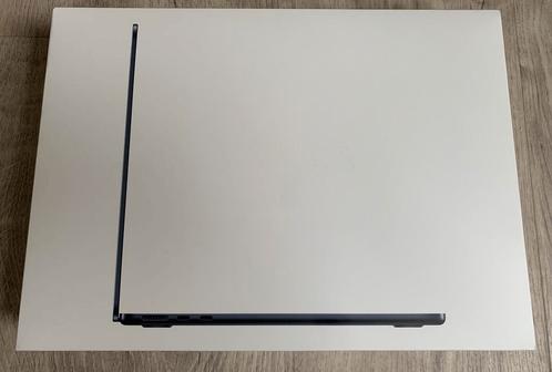 Apple MacBookx27s Pro amp Air op de veiling