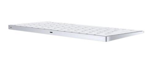 Apple Magic Keyboard nieuw in de aanbieding