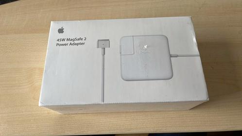 Apple MagSafe 2 power adapter 45W
