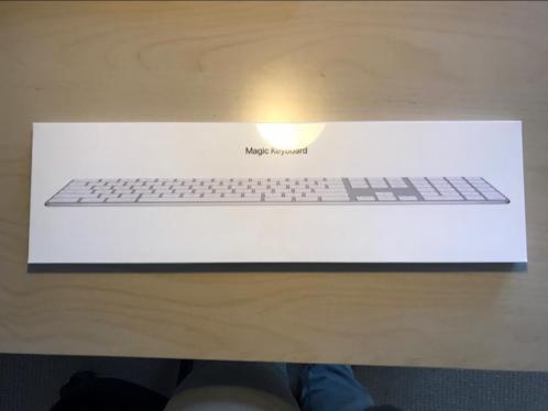 Apple Qwerty magic toetsenbord met numpad NIEUW
