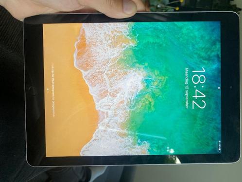 Apple tablet 6e generatie WiFi 32GB