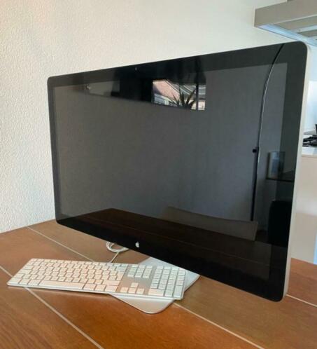 Apple Thunderbolt 27 inch display model A1407  toetsenbord