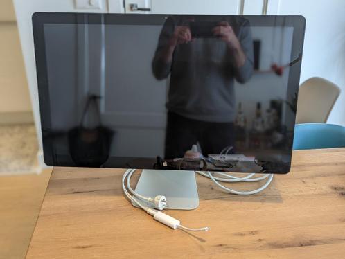 Apple Thunderbolt Display 27 inch  USB-C adaptor