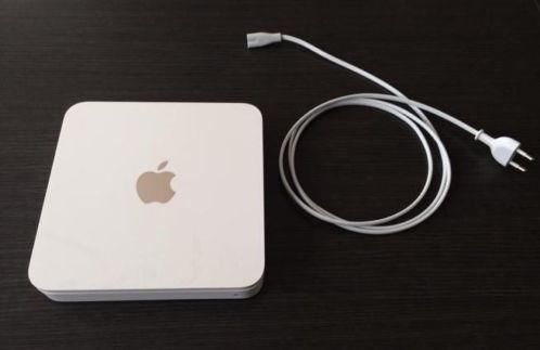 Apple Time Capsule (2TB) - 4th Generation (A1409) - ZGAN