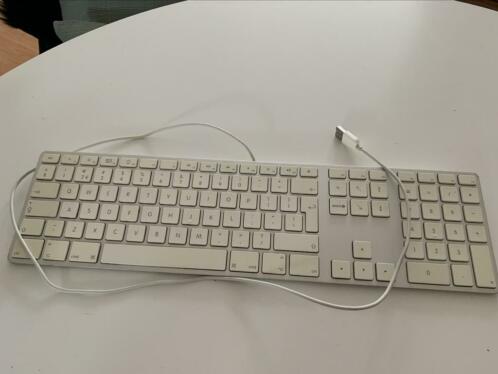 Apple USB toetsenbord incl 2 USB-poorten